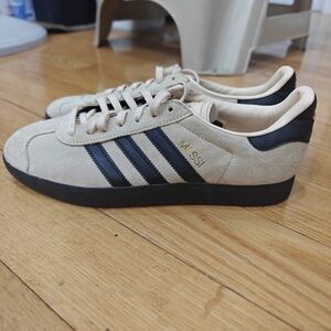 Adidas Mens Gazelle Messi IH8156 Beige Casual Shoes Sneakers Size 8